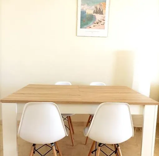 Duplex Penthhouse Parking Private Sea Views Апартаменты *